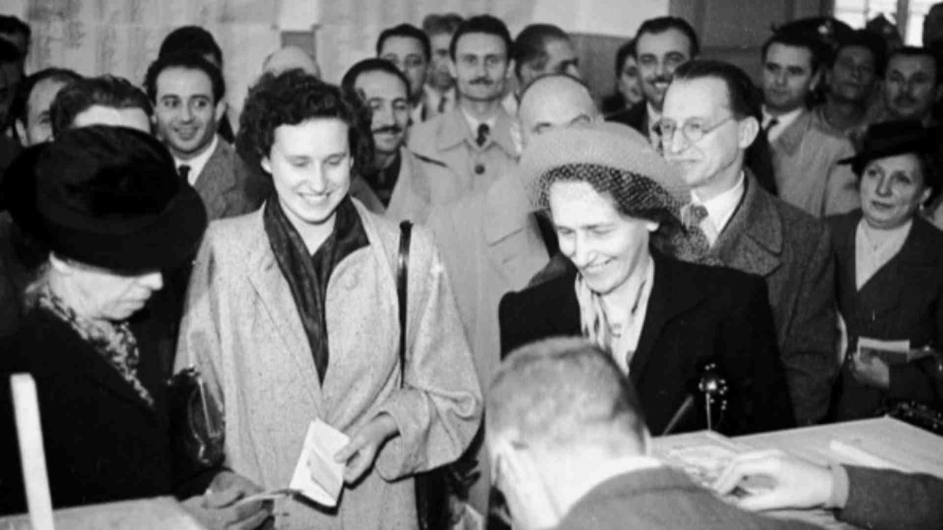 Immagine di E fu l'ora delle donne. Le straordinarie vite delle "madri della Patria"