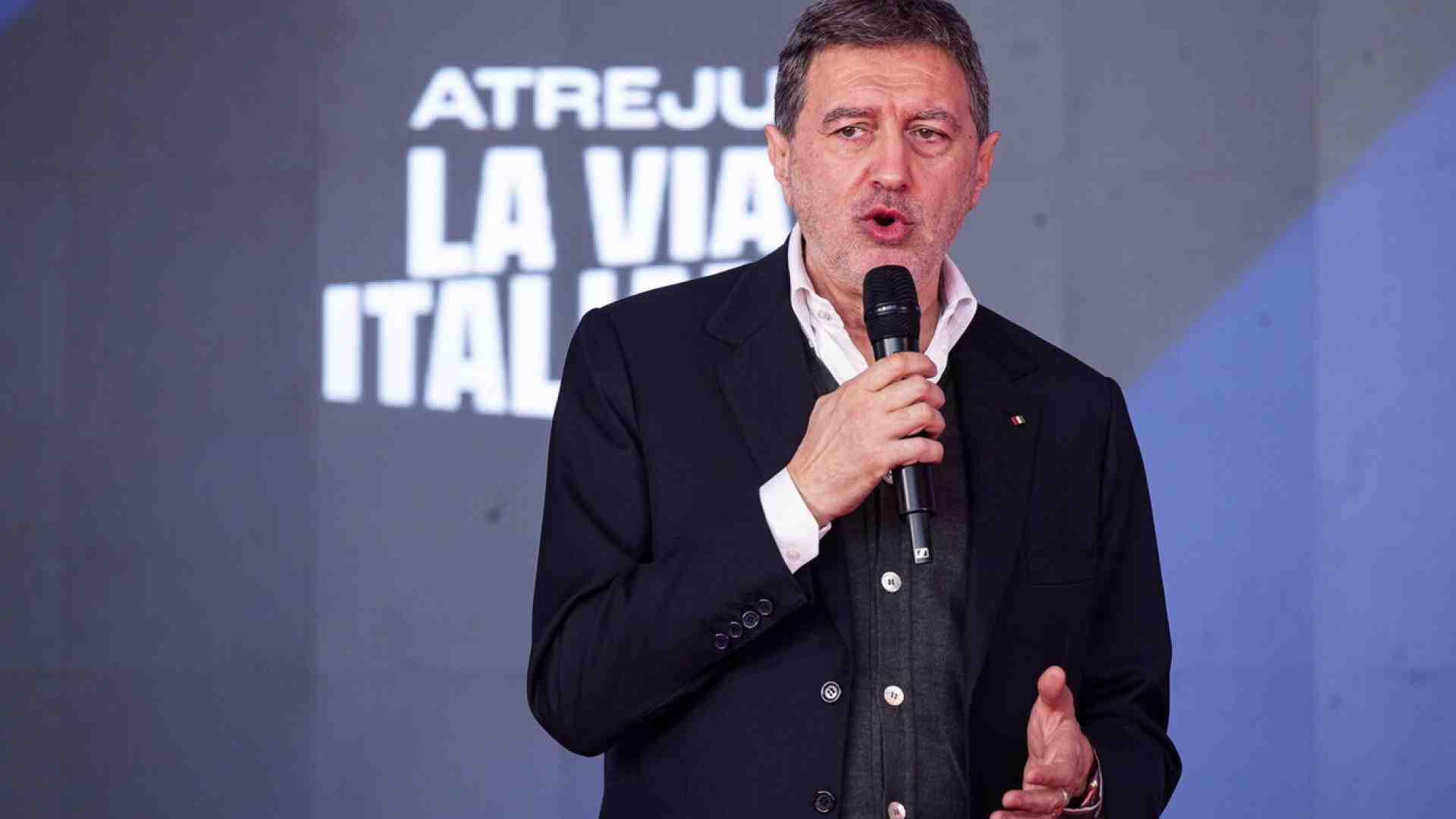 Immagine di Marsilio (FdI): “Chi dei miei colleghi boicotta Israele fa ridere. Non strumentalizzate Mattarella”