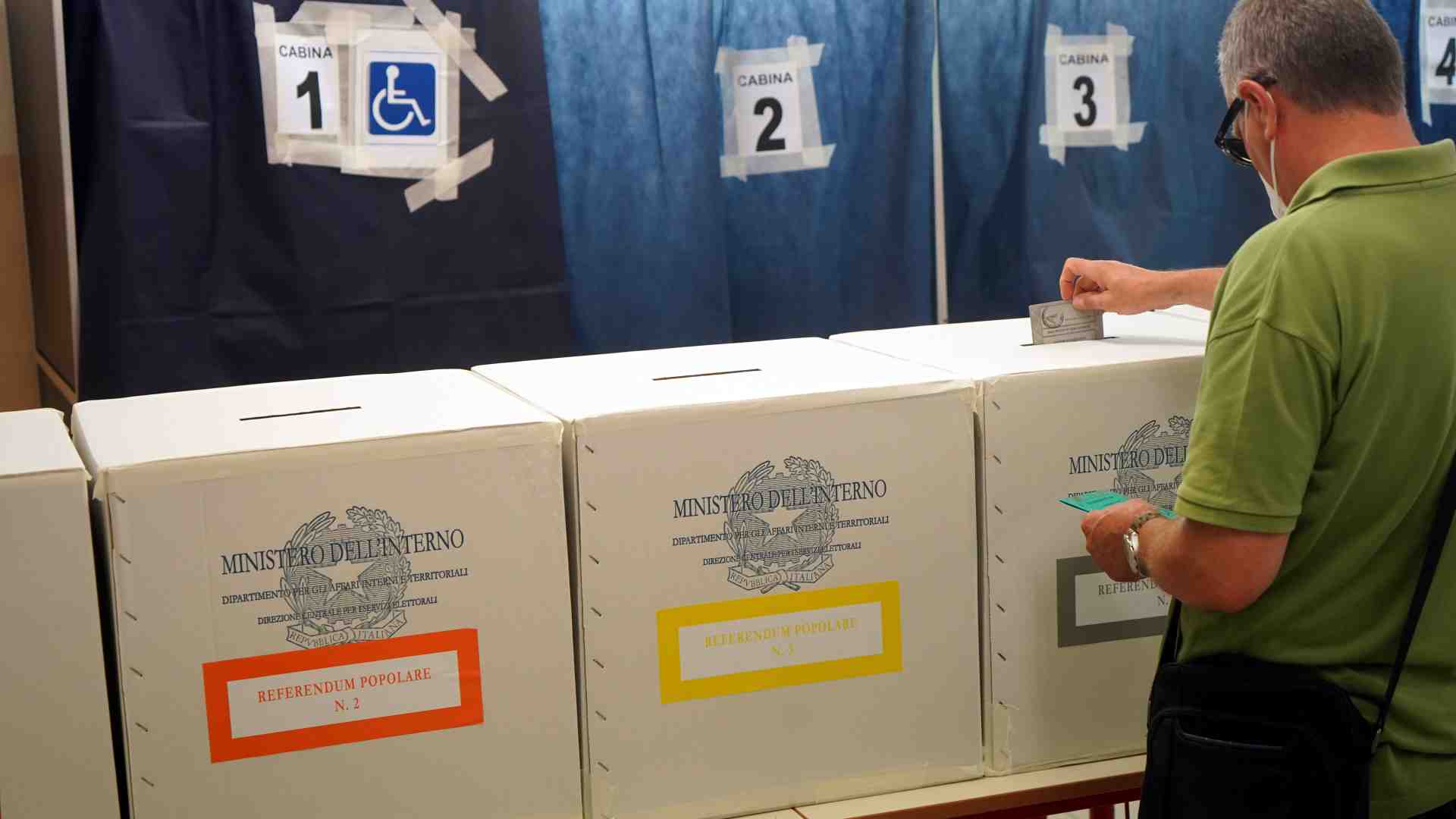 Immagine di La Cei: attento discernimento sui referendum