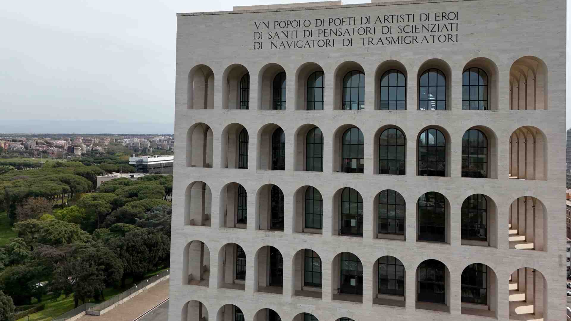 Immagine di Il Palazzo della Civiltà Italiana è magnifico, che sia fascista conta poco