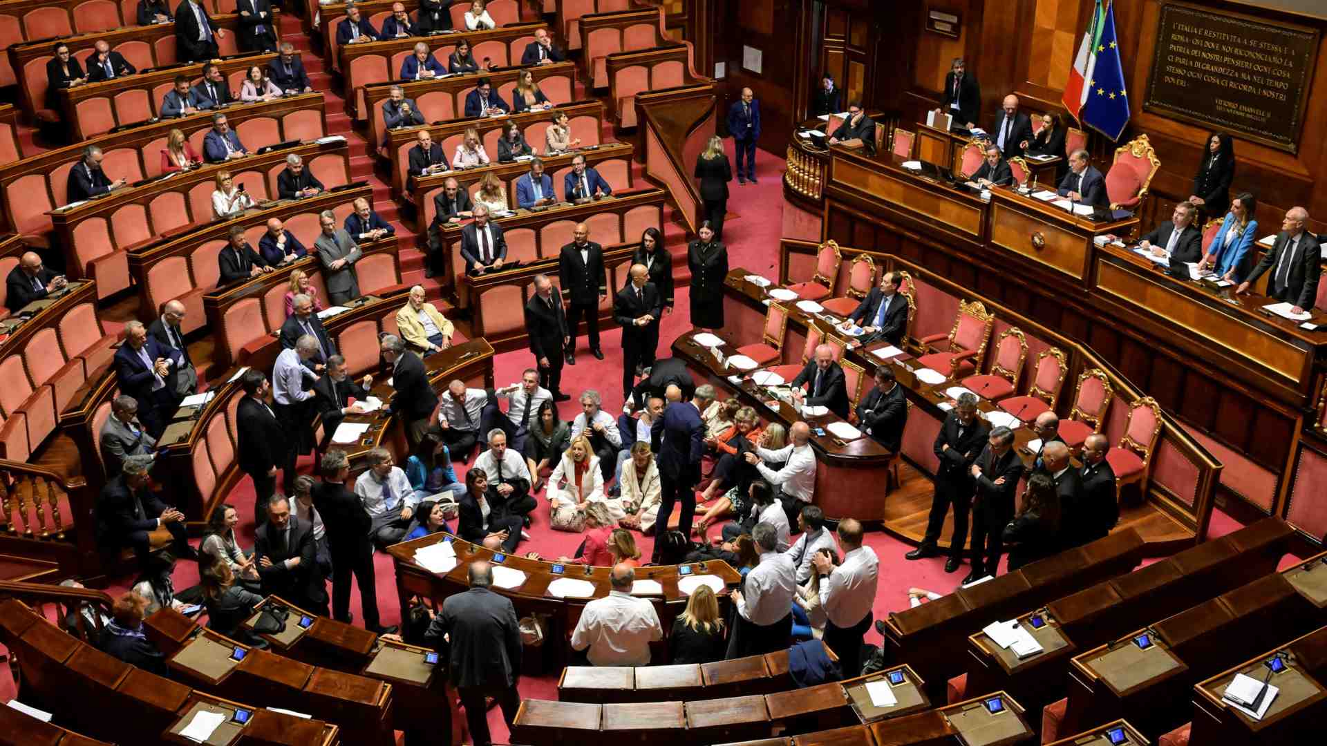 Immagine di Nuovi reati e molte aggravanti: cosa c'è nel Decreto sicurezza