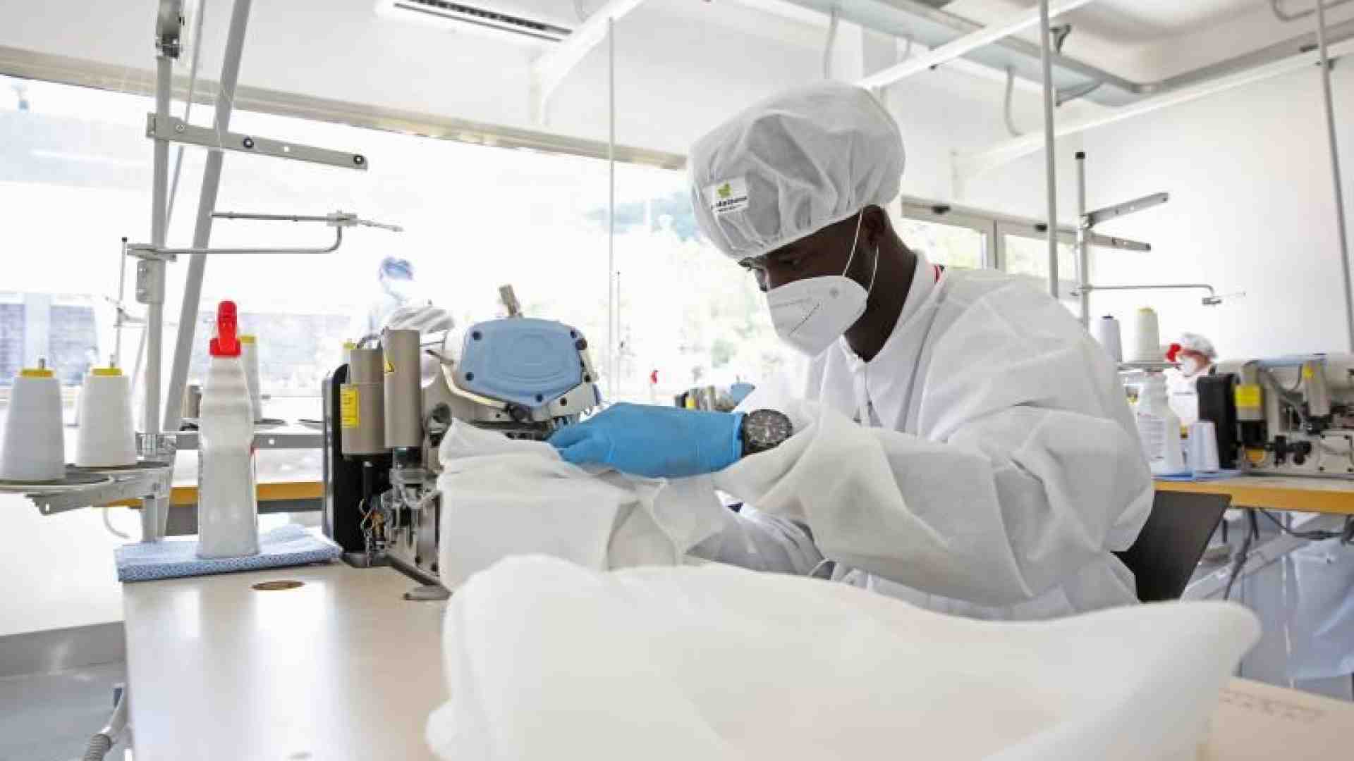Immagine di Perché con la cittadinanza i lavoratori stranieri sarebbero più forti
