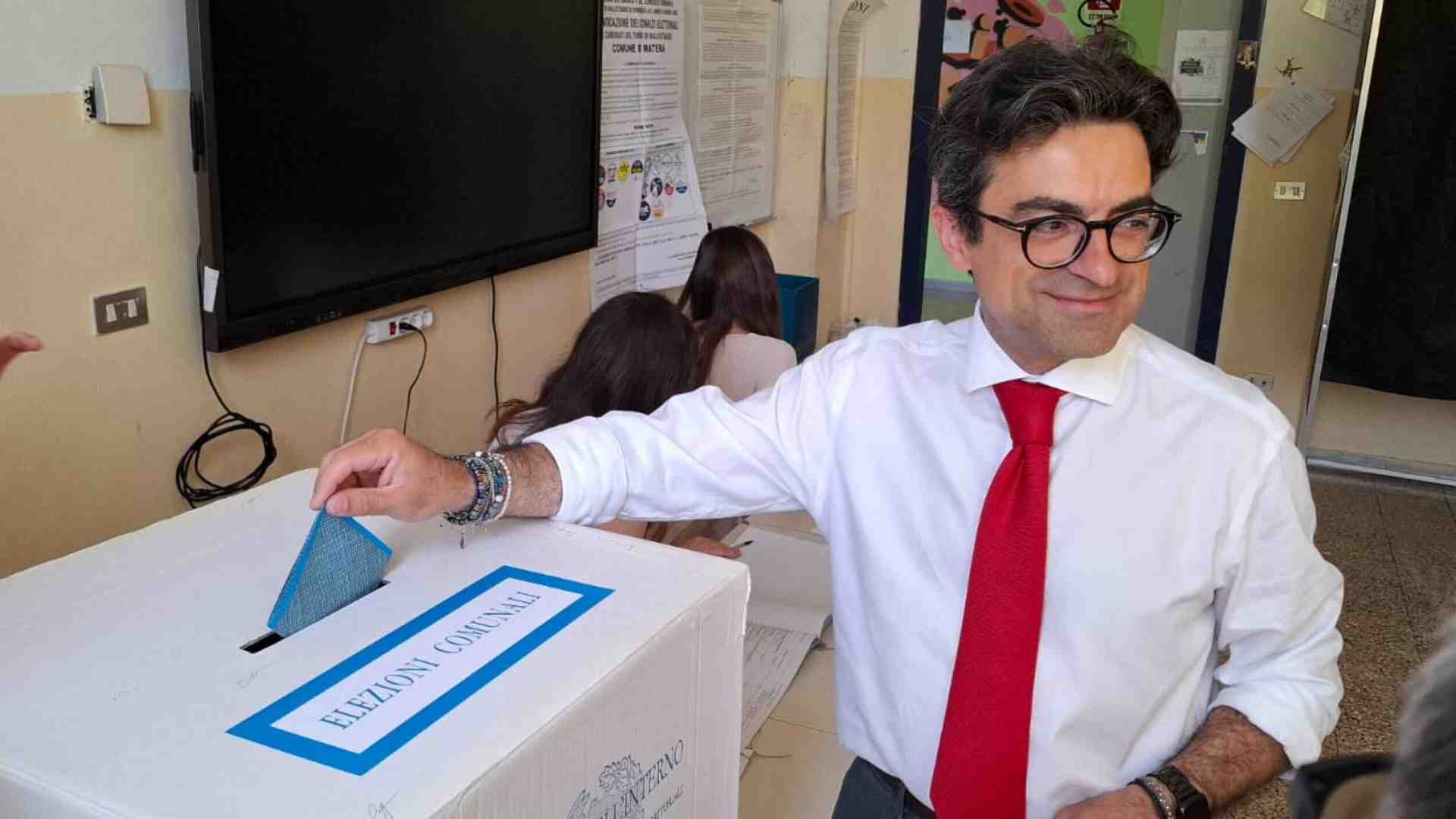 Immagine di A Matera vince la destra con Nicoletti. Crisi di nervi nel Pd: si dimette il segretario regionale Lettieri