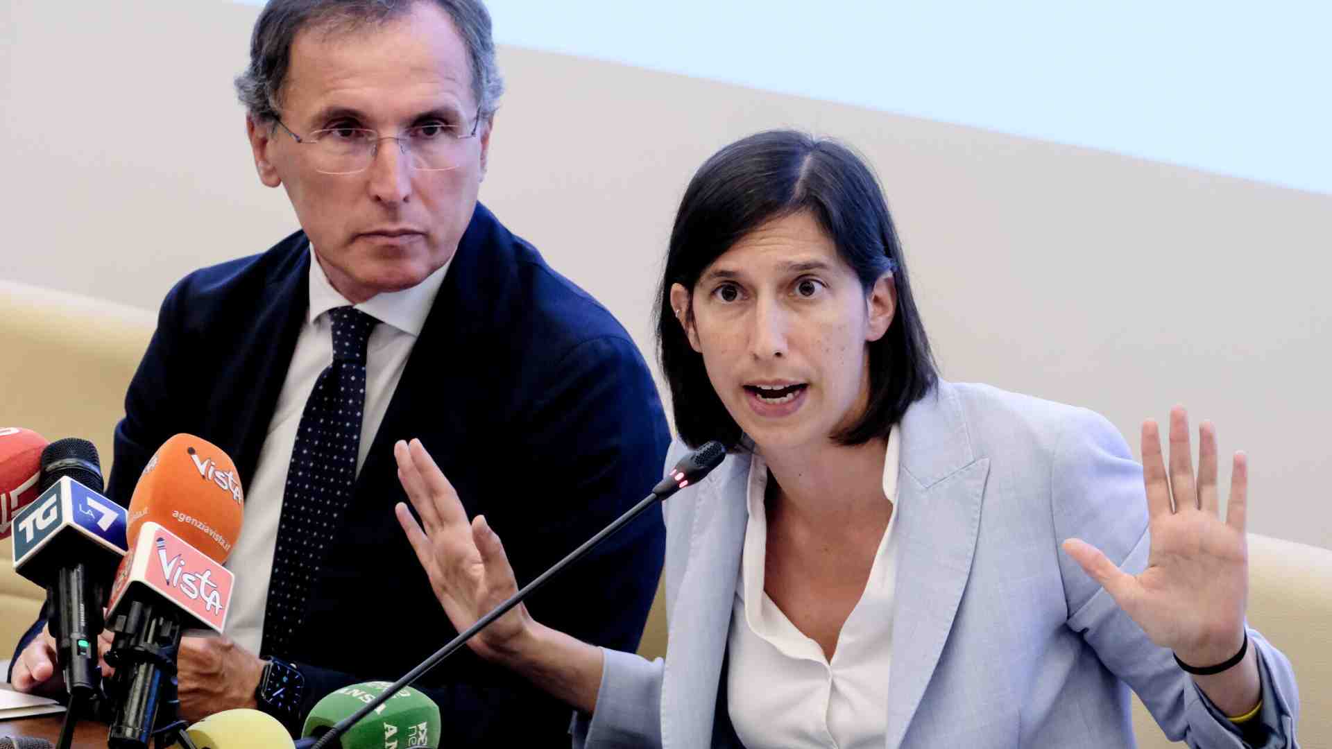 Immagine di La "non vittoria" del Pd, che celebra il raggiungimento del Quorum Boccia