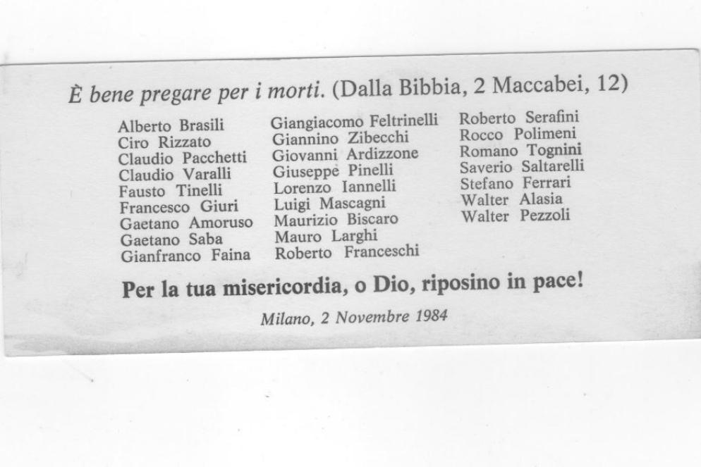 Il retro dell'immaginetta donata da don Melesi ai carcerati di San Vittore con i nomi delle persone morte - -