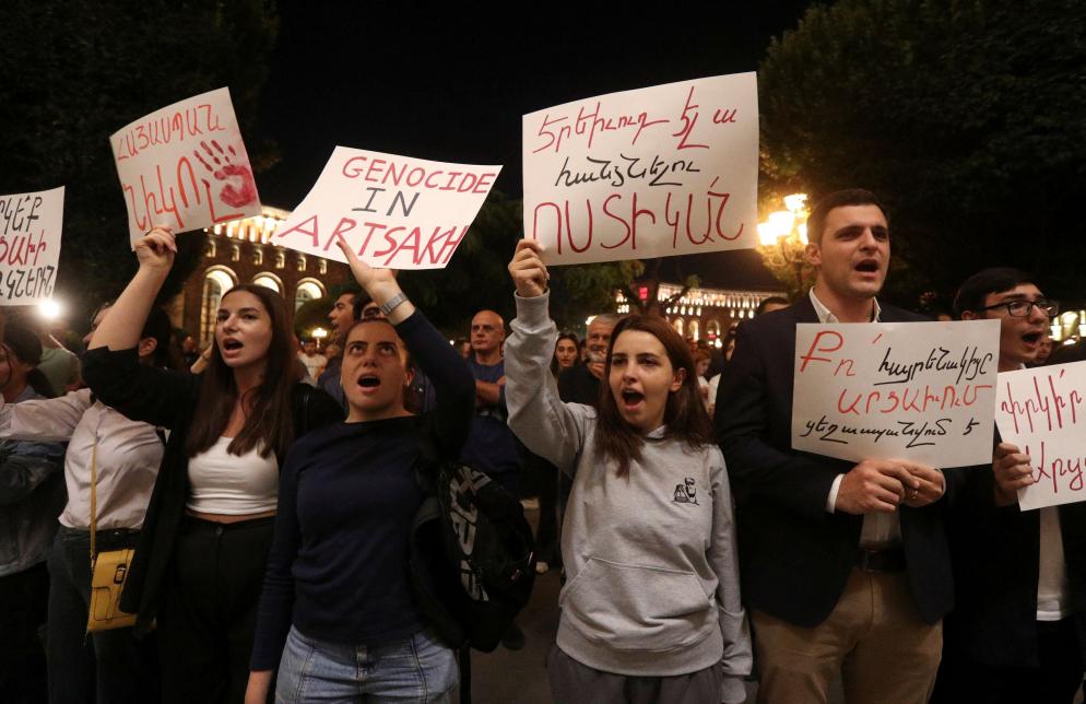 Le proteste a Erevan contro il premier - Reuters