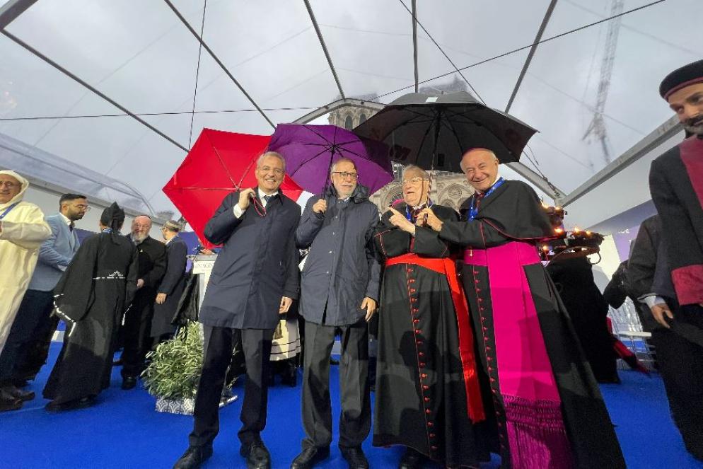 Marco Impagliazzo, Andrea Riccardi, il cardinale Gualtiero Bassetti e l'arcivescovo Vincenzo Paglia al termine dell'incontro per la pace a Parigi - Gambassi