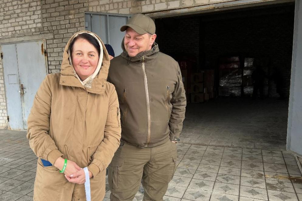 Inna e Oleksiy che animano l'hub umanitario di Kupiansk sotto le bombe - Gambassi