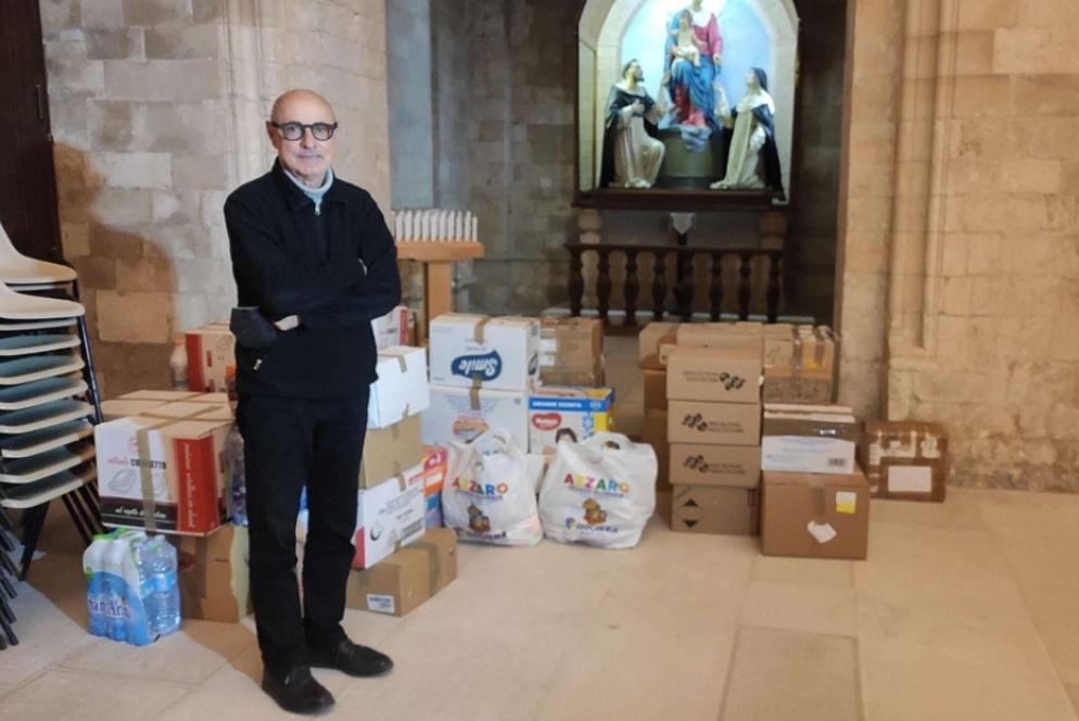 La chiesa del Grembiule, come la chiamava don Tonino Bello, è quella che si avvicina alle persone: si è lasciato ispirare e si è messo in gioco in prima persona don Gino Samarelli portando in salvo famiglie e bambini dall'Ucraina - Diocesi di Molfetta-Ruvo-Giovinazzo-Terlizzi
