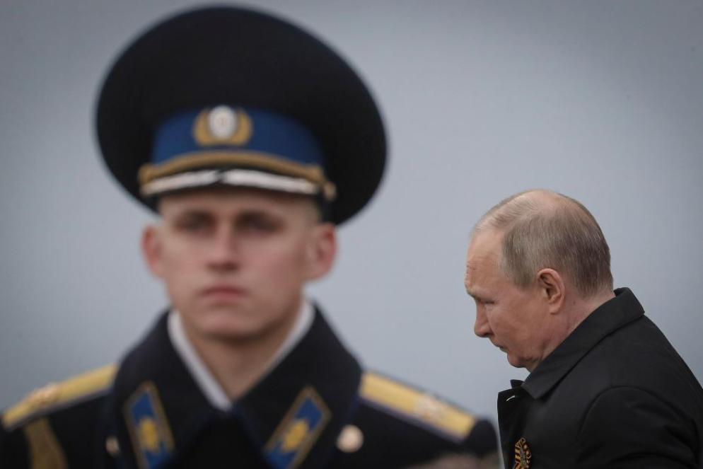 Vladimir Putin nella Piazza Rossa a Mosca - ANSA
