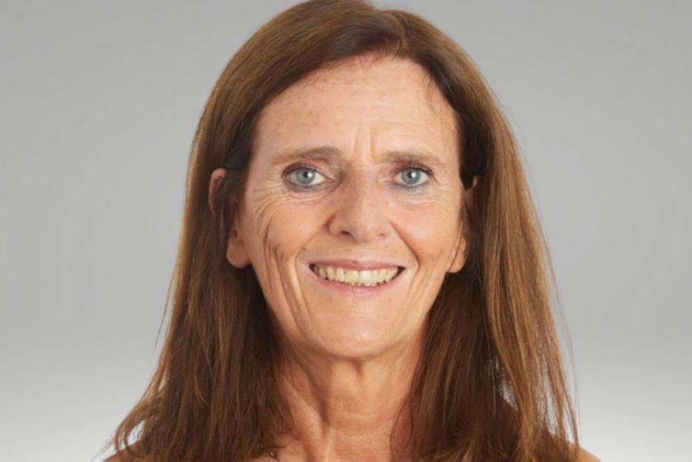 Caroline Roux