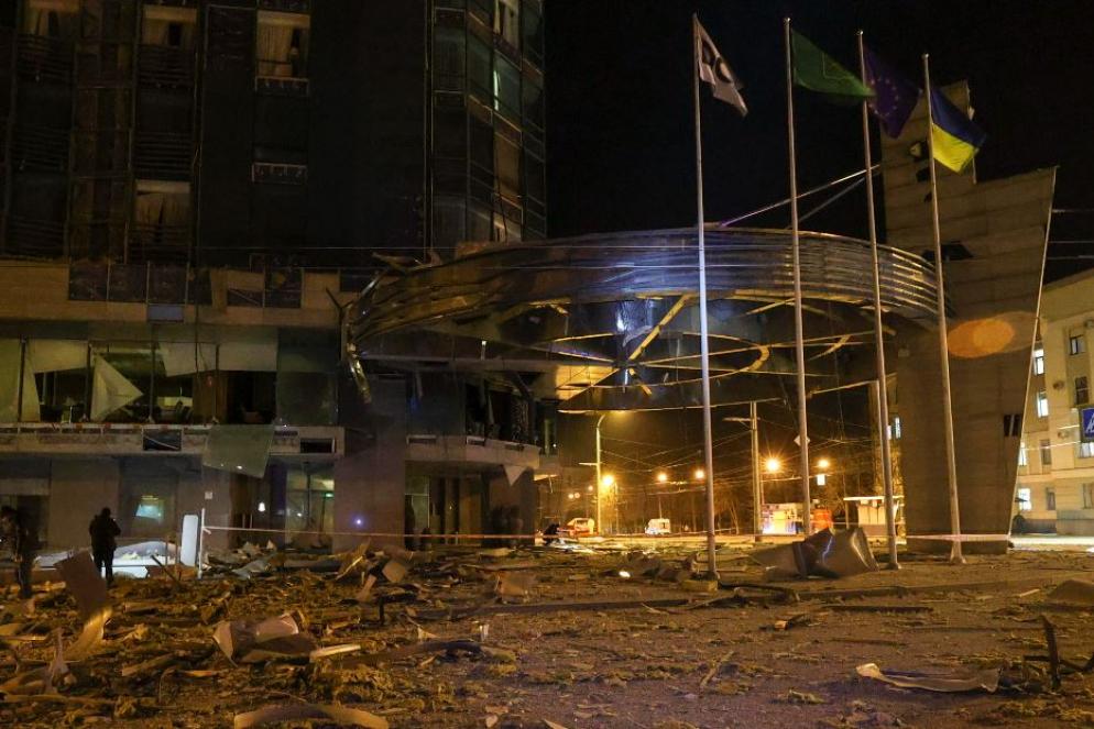 Il Palace Hotel nel centro di Kharkiv bombardato dai russi nei giorni scorsi - Ansa