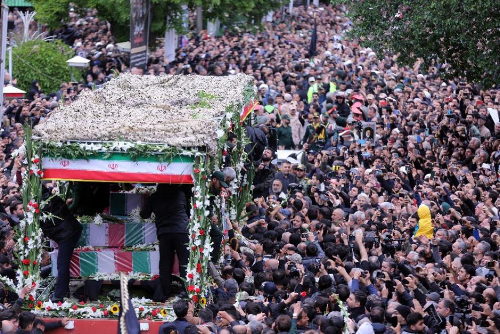 I feretri a Tabriz - ANSA