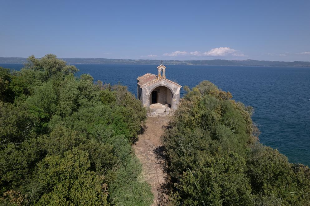 L'oratorio di Monte Calvario - -