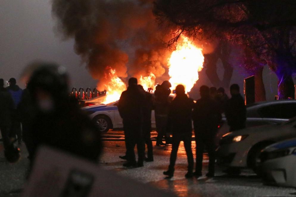 Gli scontri nella notte - Reuters