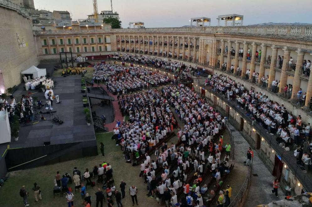L'Arena Sferisterio di Macerata vista dall'alto - Comitato per il pellegrinaggio Macerata Loreto