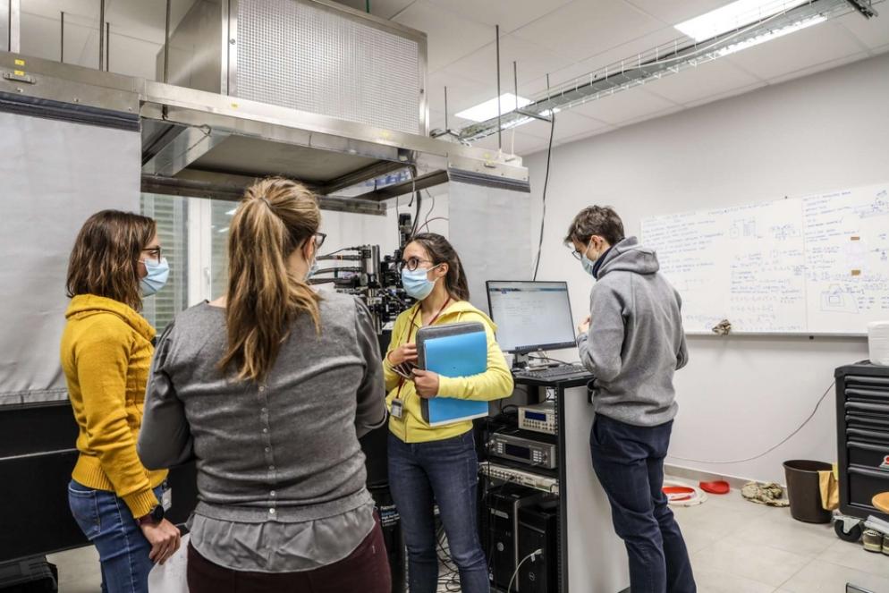 Il preside della facoltà, Paolini: attraverso le formule possiamo anche immaginare il futuro «Cerchiamo di formare futuri uomini di scienza che sappiano porsi sempre domande e non si fermino mai alle risposte trovate, ma vadano avanti nella ricerca» - Università Cattolica
