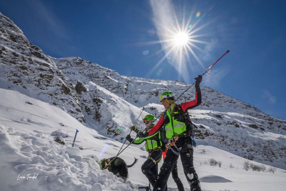 Ricerca in valanga - Corpo Nazionale Soccorso alpino e speleologico