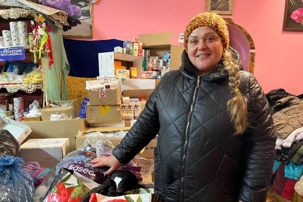 Tatiana Oncirova, la responsabile dell'hub umanitario a Shevchenkove, la cittadina che accoglie gli evacuati dal fronte nella regione di Kharkiv - Gambassi