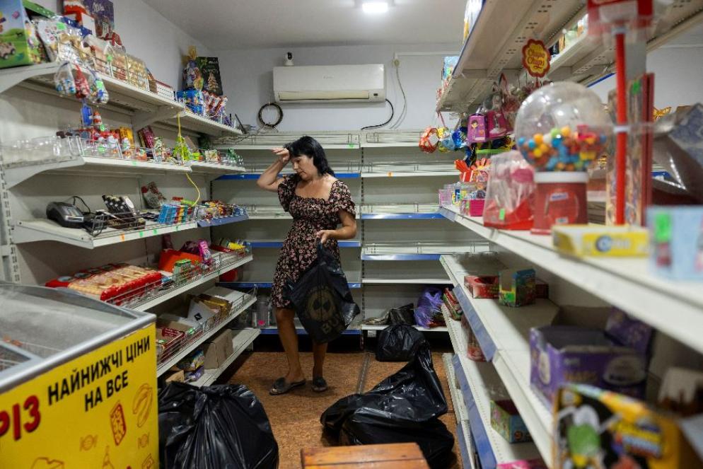 I negozio vuoti nel distretto di Pokrovsk - Reuters