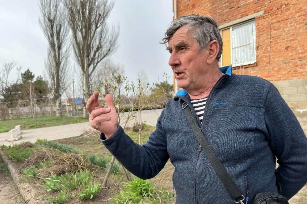 Mikola Petrovic che vive nei villaggi intorno a Orikhiv - Gambassi
