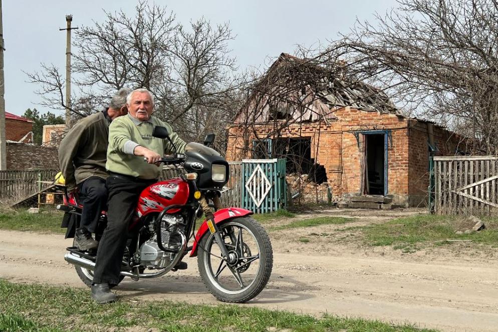 Gli irriducibili che vivono lungo il fronte di Zaporizhzhia nei villaggi intorno a Orikhiv - Gambassi