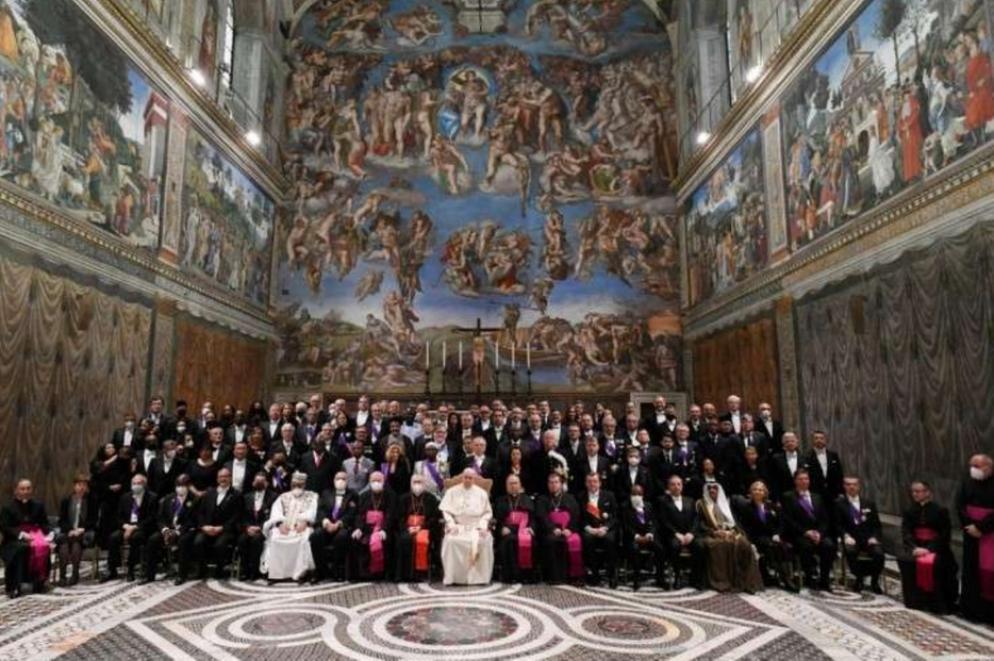 Il Papa incontra il corpo diplomatico - Vatican Media