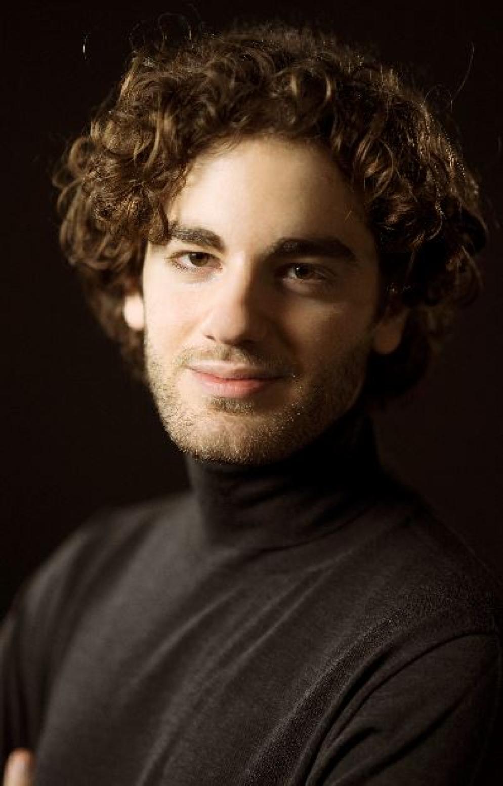 Emmanuel Tjeknavorian, nuovo direttore musicale dell’Orchestra Sinfonica di Milano - Lukas Beck