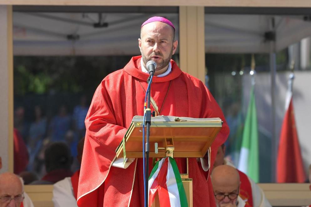 Il vescovo di Rieti Piccinonna - Ansa