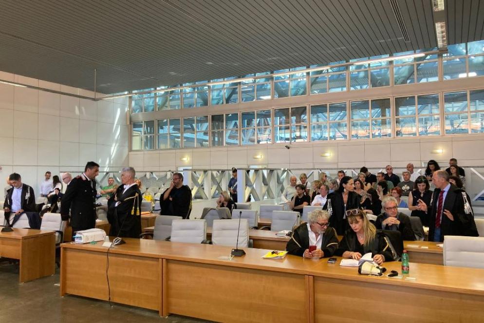 L'aula del Tribunale di Ancona durante il processo - Ansa