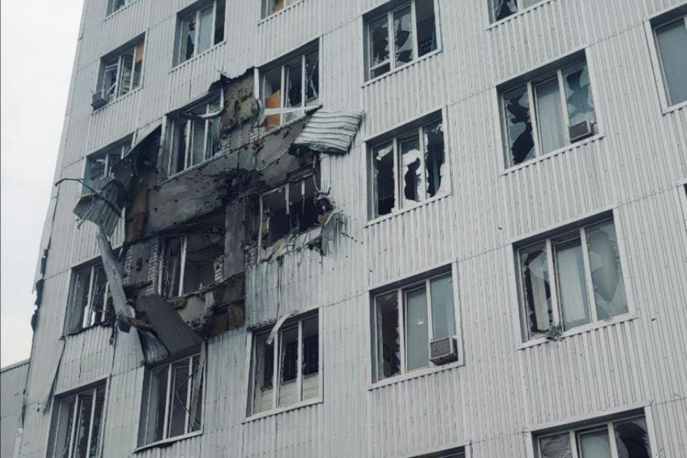 Gli appartamenti bersagliati dai mini-droni russi a Kherson - .