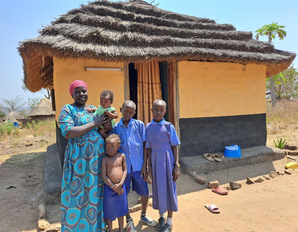 Halima Ayew ha 28 anni e tre figli: è fuggita dalla guerra in Sud Sudan - Alfieri