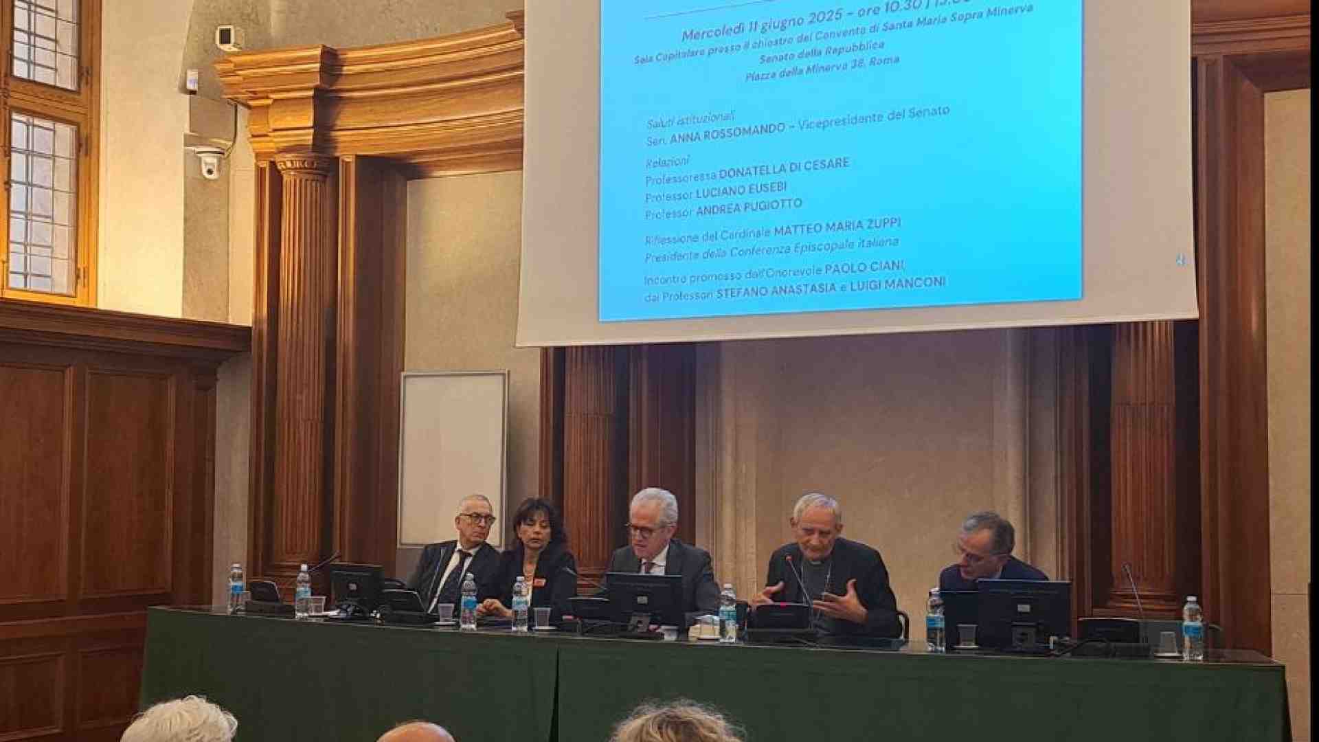 Immagine di Zuppi: «Un gesto di clemenza nel Giubileo. Porterebbe anche più sicurezza»