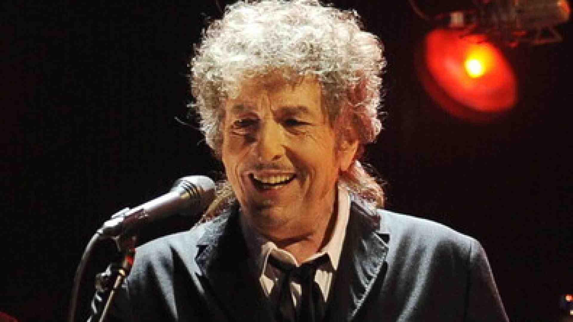 Immagine di Bob Dylan per fortuna non vuole star fermo, e il pubblico ringrazia