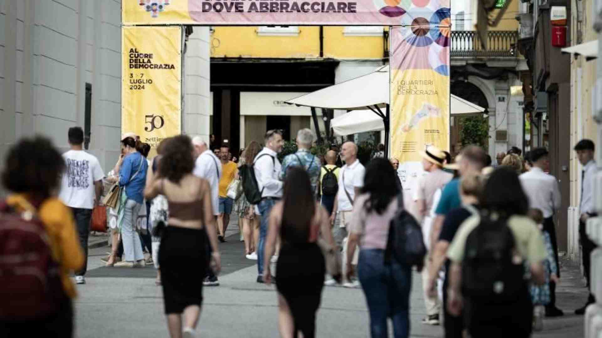 Immagine di Da Trieste monito per la democrazia. «Società divisa, rinsaldare i legami»