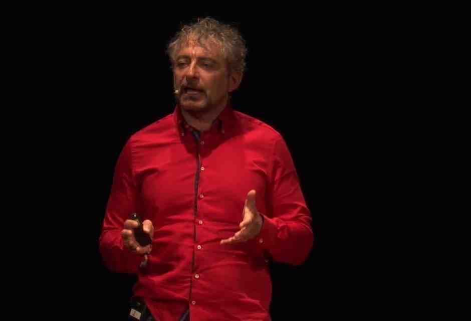 Riccardo Manzotti, TedxCollediValdElsa (YouTube)