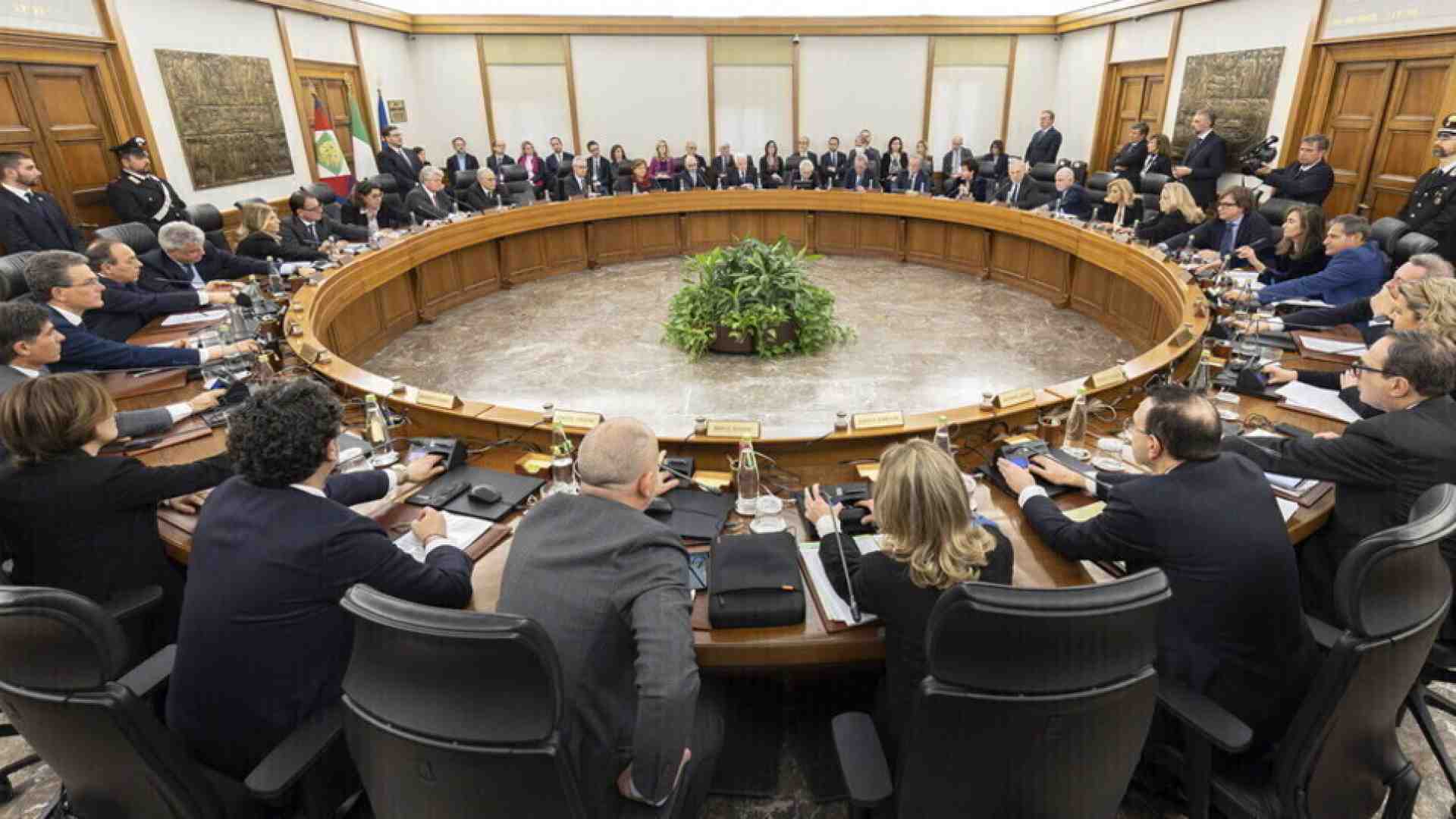 Immagine di Finisce al Csm il caso del pm che ha attaccato la riforma costituzionale in tribunale