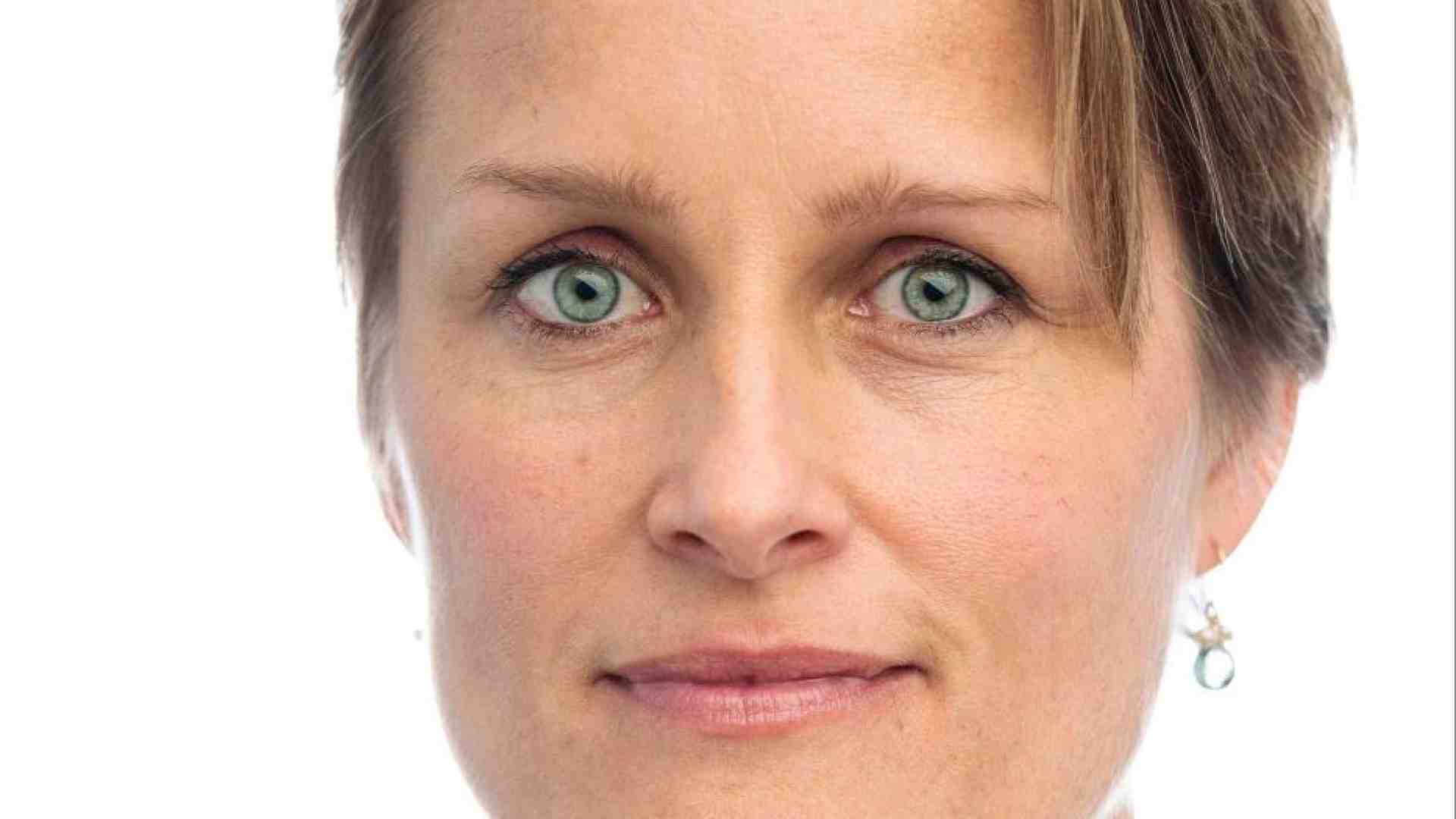 Immagine di Chi è la prima donna che guiderà gli 007 britannici