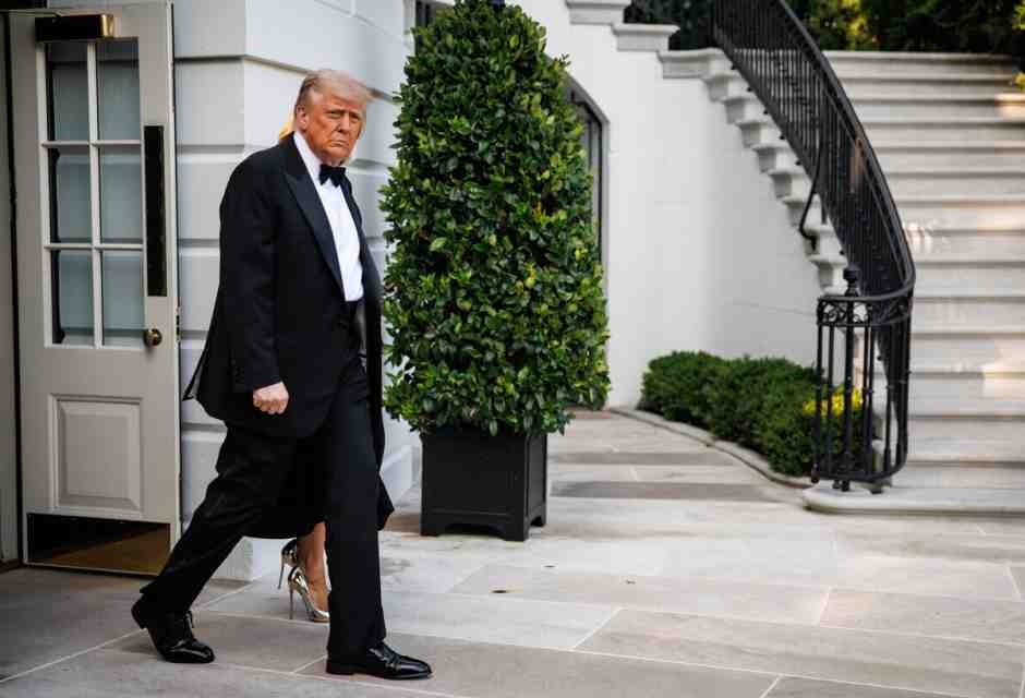 Donald Trump (foto Epa, via Ansa)