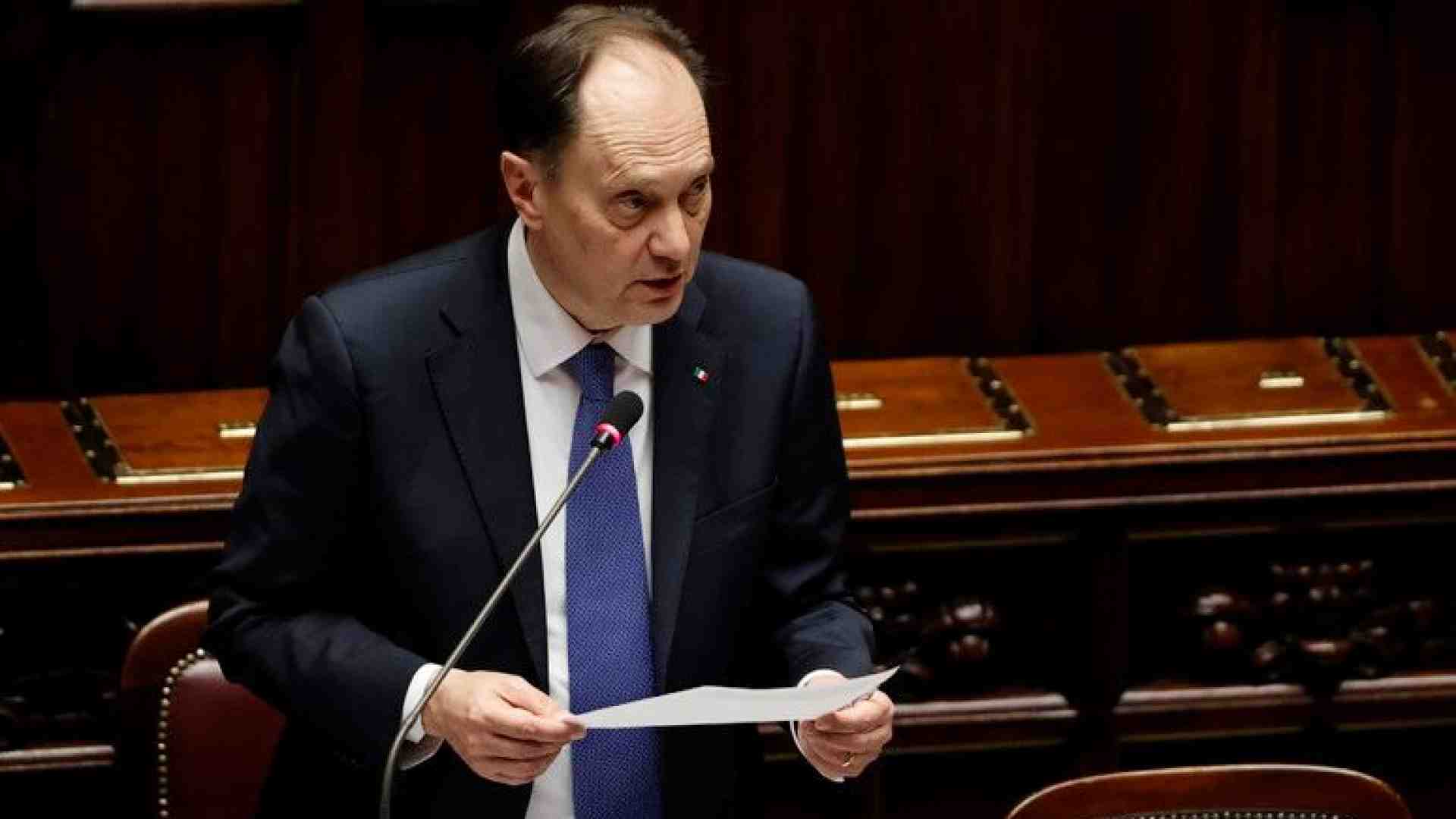 Immagine di FdI avvisa la Lega: «Il tempo sta per scadere»