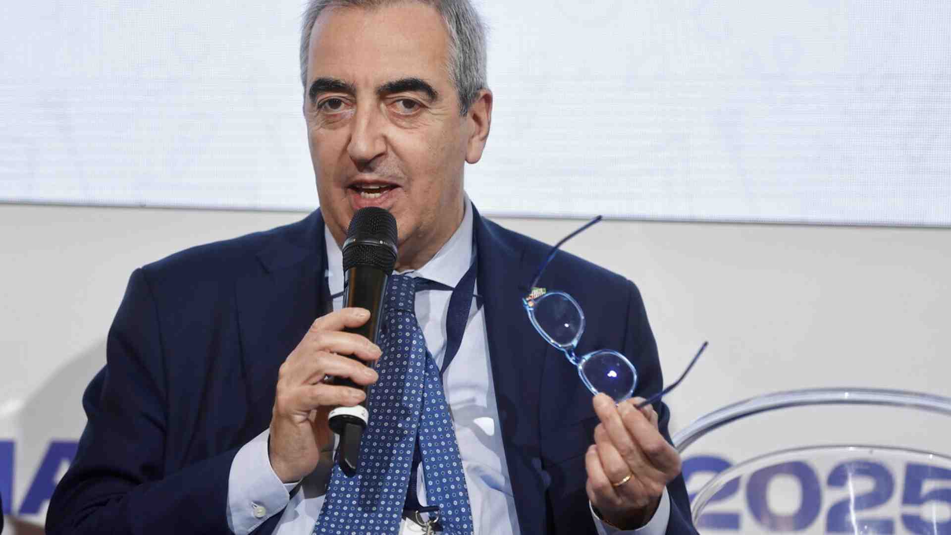 Immagine di Gasparri su Mattarella. “Il presidente non ha mai manifestato ostilità alla separazione delle carriere”