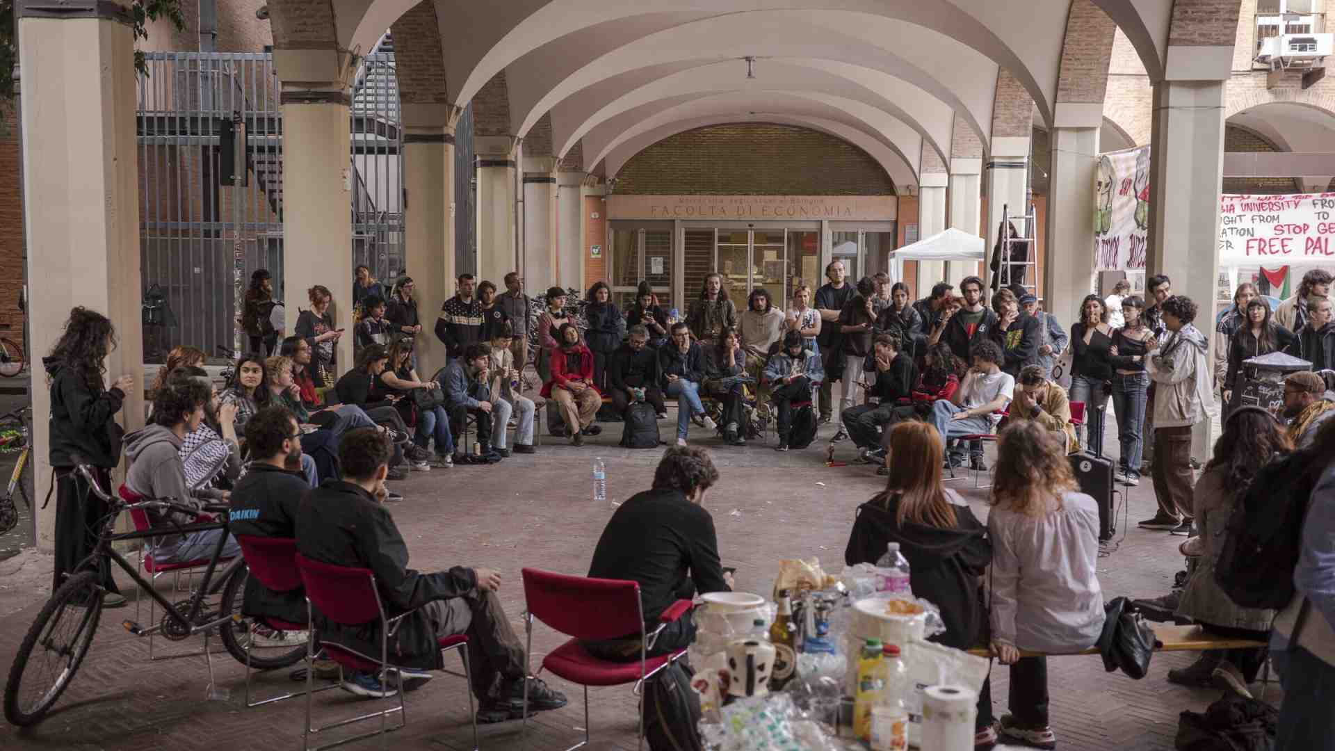 Immagine di Che pena il nostro ceto accademico, appiattito sugli slogan studenteschi