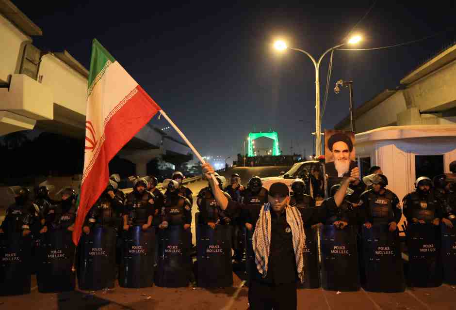 Le proteste filo iraniane a Baghdad (foto Getty)