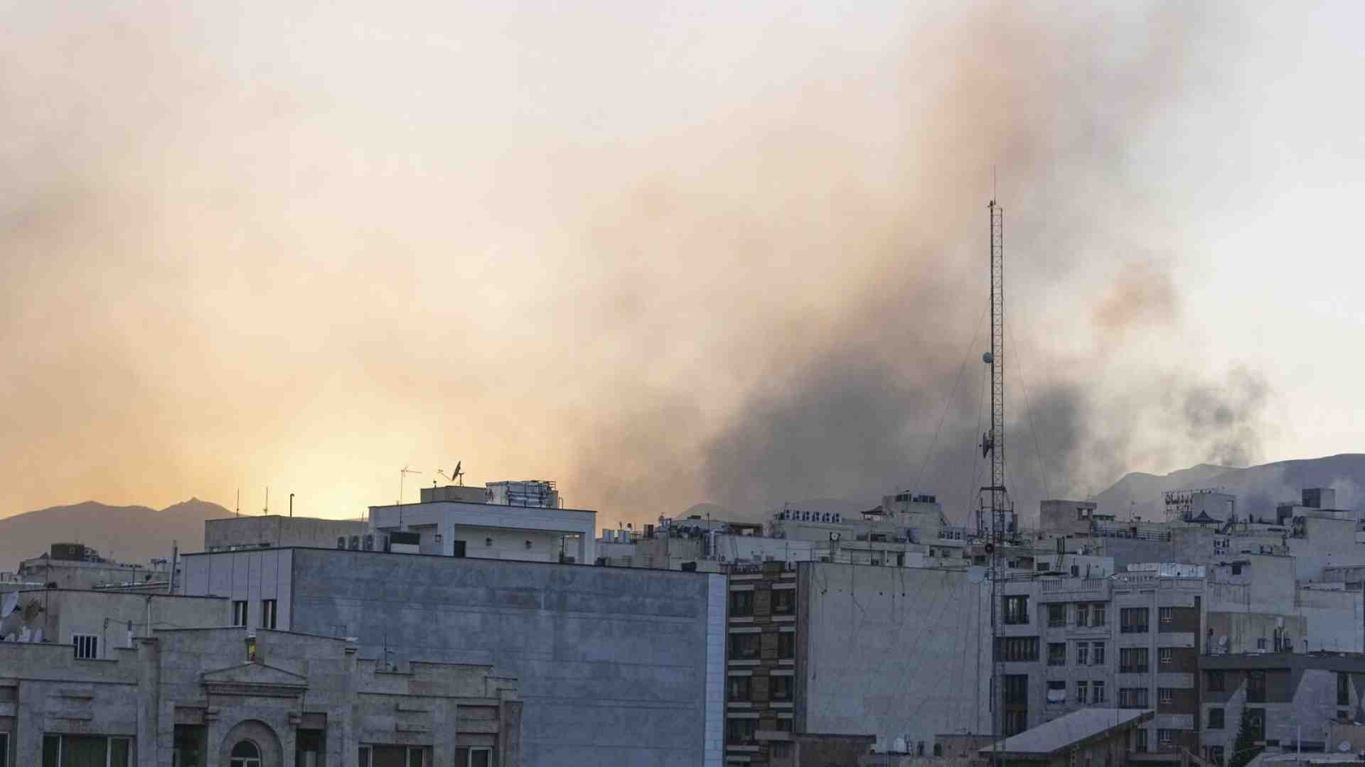 Immagine di Le scelte di chi resta, ha sfidato il regime e chiede: riconoscete il valore della nostra vita a Teheran