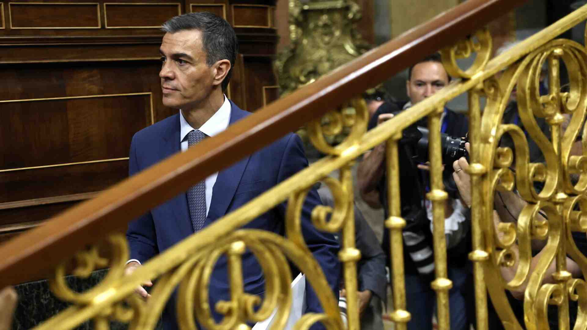 Immagine di La crisi di Pedro Sánchez, tradito dalla “Banda del Peugeot”