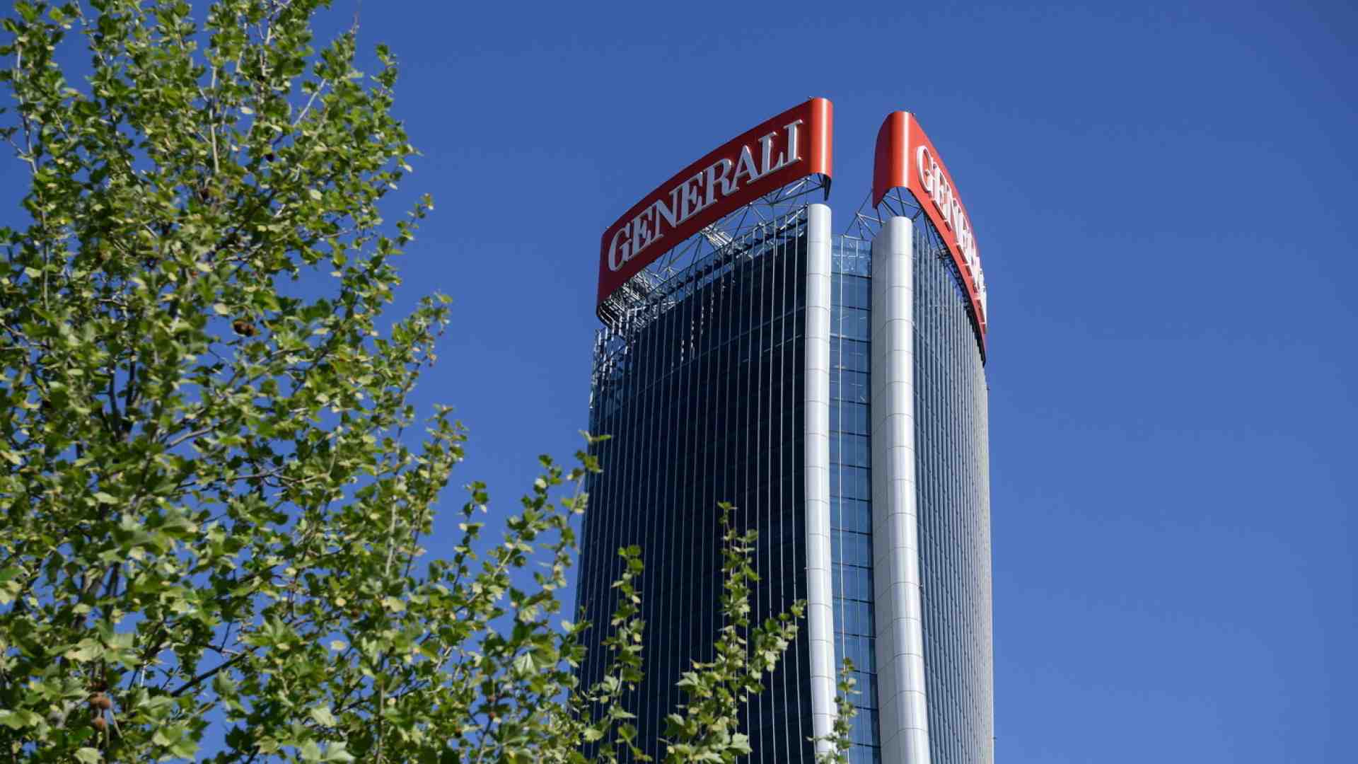 Immagine di Le due strategie del governo per una svolta su Generali e Bpm