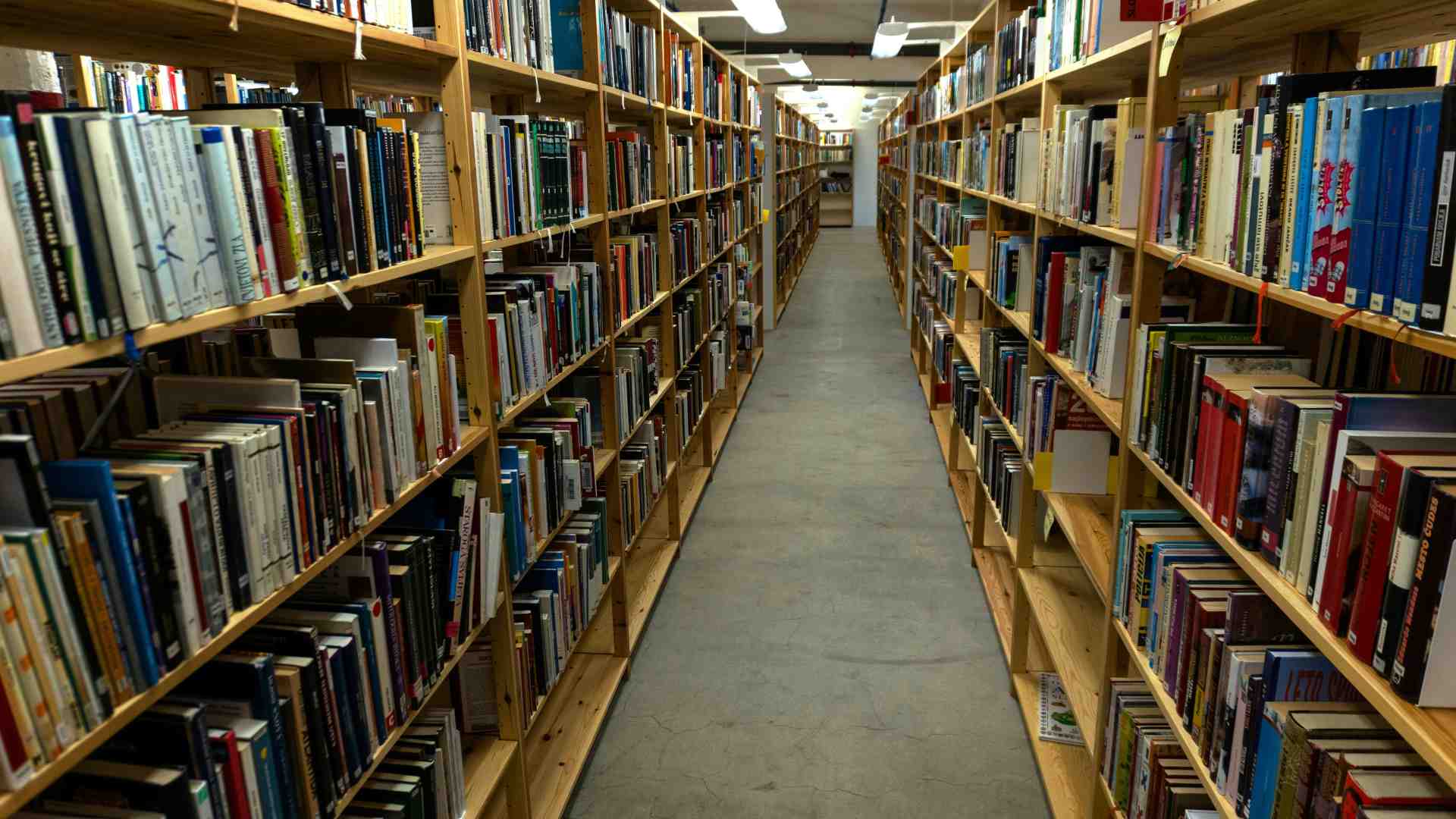 Immagine di 80 anni di copertine d’elezione. Electa festeggia l’anniversario. Giustamente, con nuovi libri