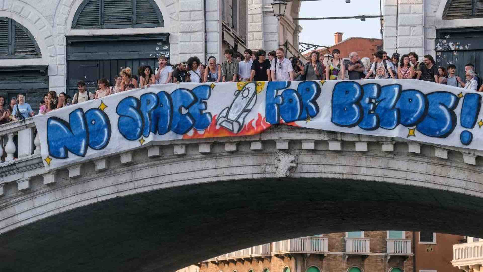 Immagine di Così l'anima di Venezia parla anche a Bezos e signora