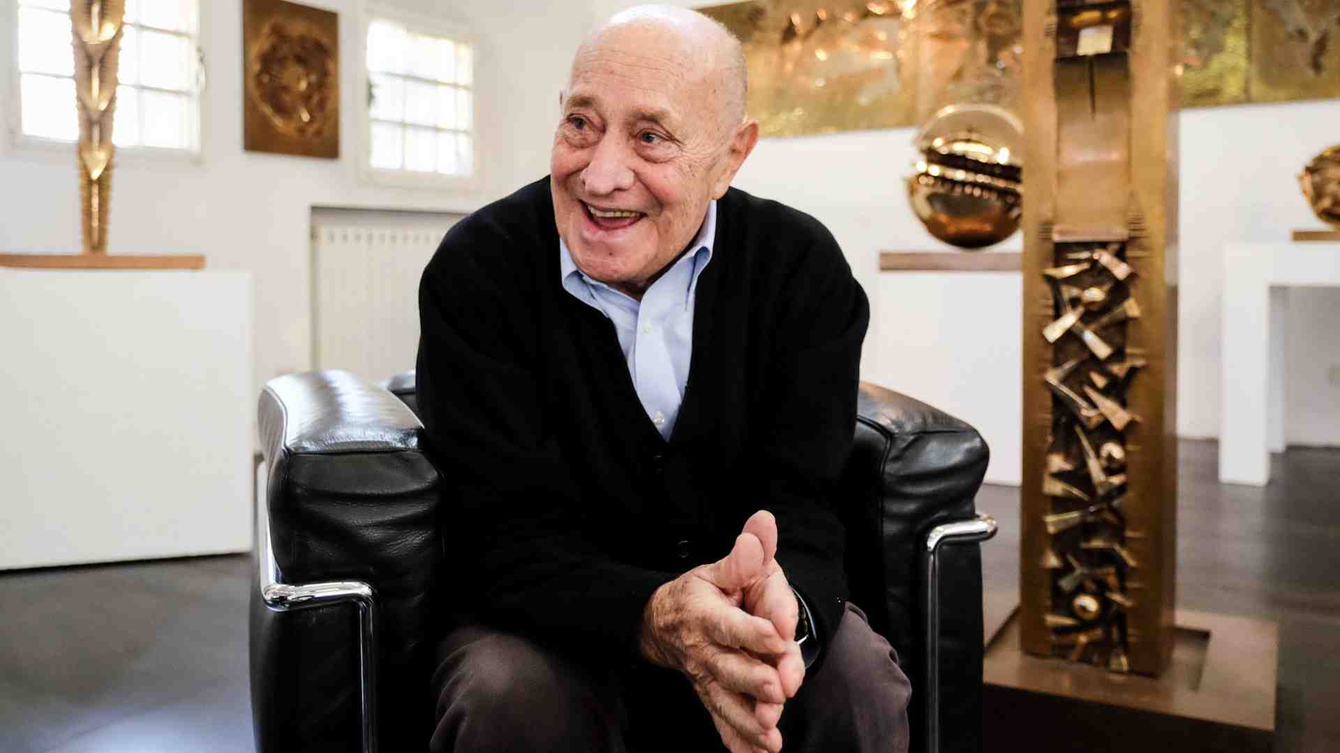 Immagine di Addio ad Arnaldo Pomodoro, indagatore del labirinto della materia