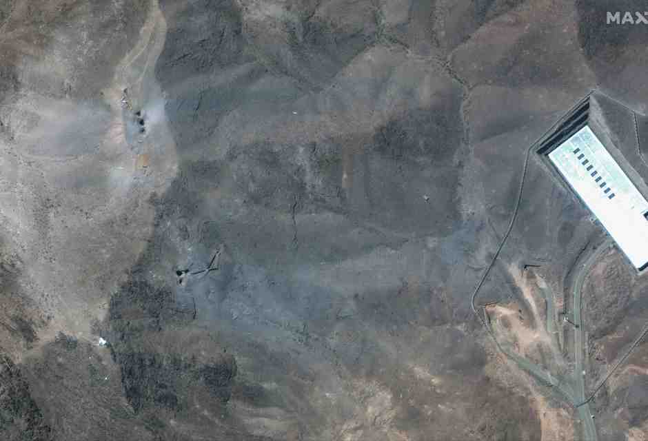 Immagine satellitare del sito nucleare di Fordo, colpito dagli Stati Uniti (Maxar via LaPresse)&nbsp;<br />